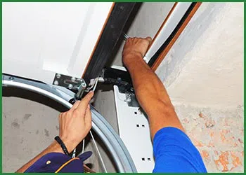 Quality Garage Door St Paul Park, MN 651-300-0261 - garagedoor-spring-repair-t-21-gr-39m
